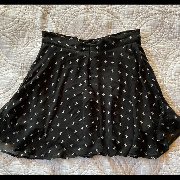 Moon Collection Size: Junior Medium - Picture 2 of 3